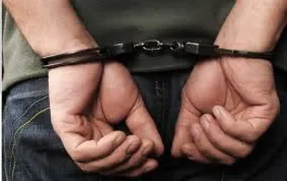حبس مدير التنظيم بحى الموسكى 4 أيام لاتهامه بتقاضى رشوة