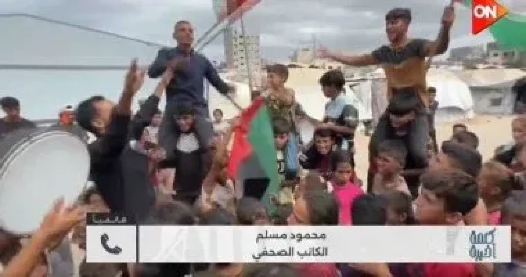 محمود مسلم لـ”كلمة أخيرة”: رفع أعلام مصر في غزة رسالة امتنان لدور القاهرة