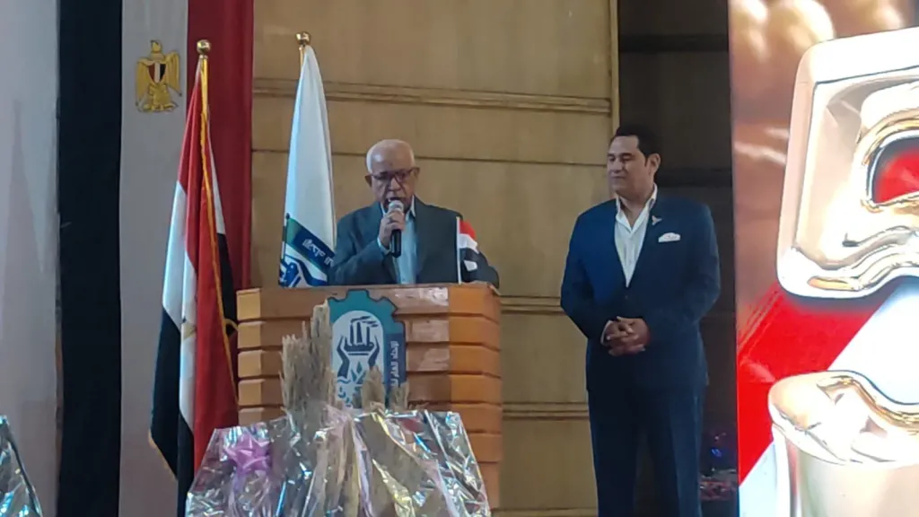 نقابة البناء والأخشاب تشارك في احتفال اتحاد العمال بمناسبة نصر أكتوبر