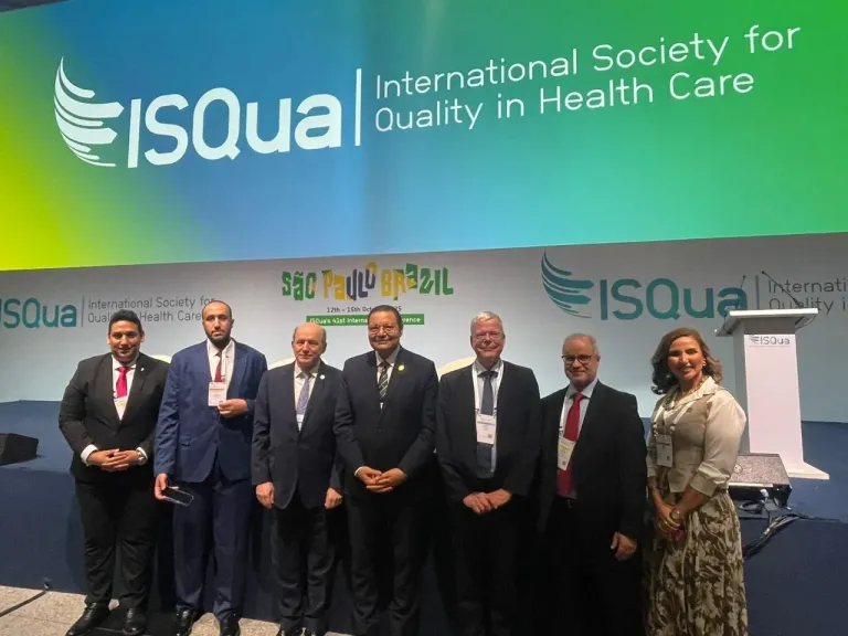 رئيس الرقابة الصحية يستعرض التجربة المصرية في مؤتمر الجمعية الدولية لجودة الرعاية بالبرازيل