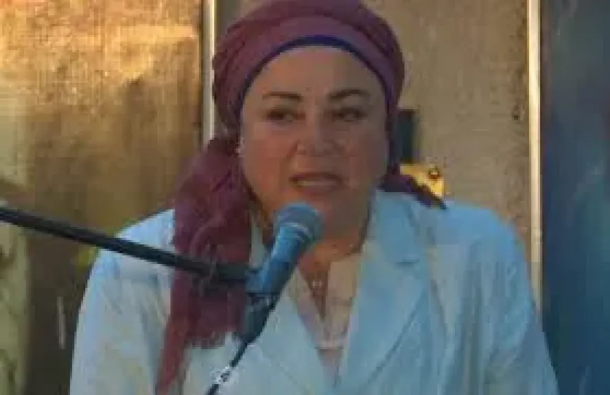 نبيلة حسن تكشف أسباب اختيارها تقديم فن الحكي على السوشيال ميديا