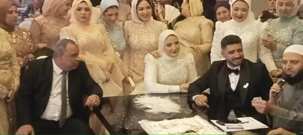 الكاتبة الصحفية إلهام حداد تهنئ المهندس طارق عبد الشافي بزفاف نجله في حفل أسطوري