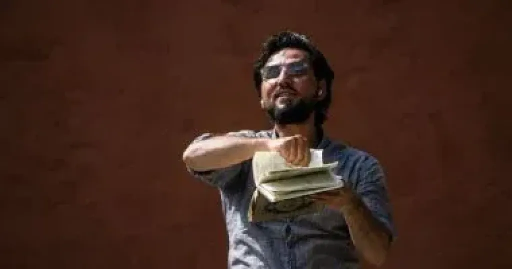القضاء السويدى يعلن عن المشتبه به فى قتل حارق المصحف سلوان موميكا