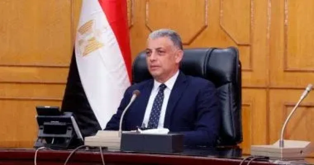 محافظ الإسماعيلية يتابع حصاد مبادرة التدريب من أجل التشغيل: 3054 مستفيدًا خلال عام