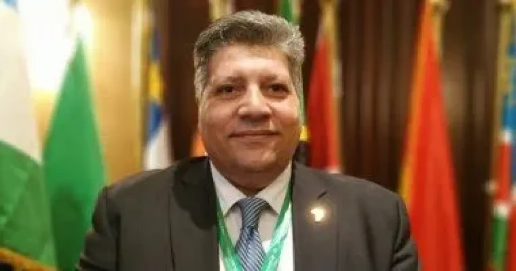 خالد قاسم: رصد متغيرات البناء بالأقمار الصناعية وعلى أرض الواقع لضمان الالتزام بالتراخيص