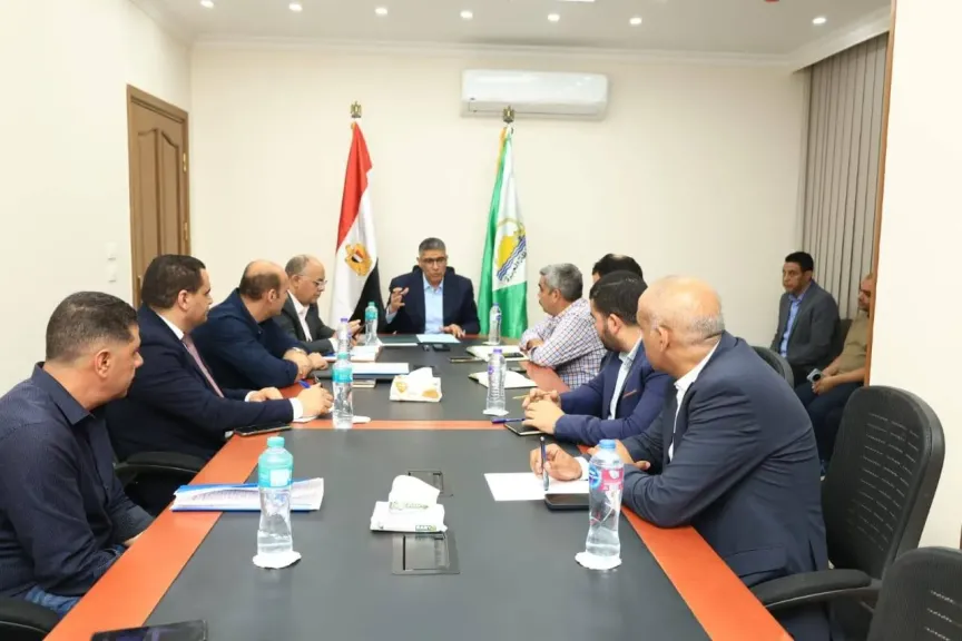 محافظ الجيزة يعتمد التعريفة الجديدة لسيارات السرفيس و النقل الجماعي الداخلية والخارجية
