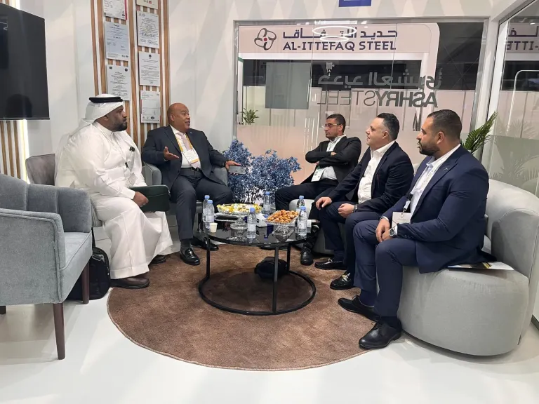 جانب من اللقاء