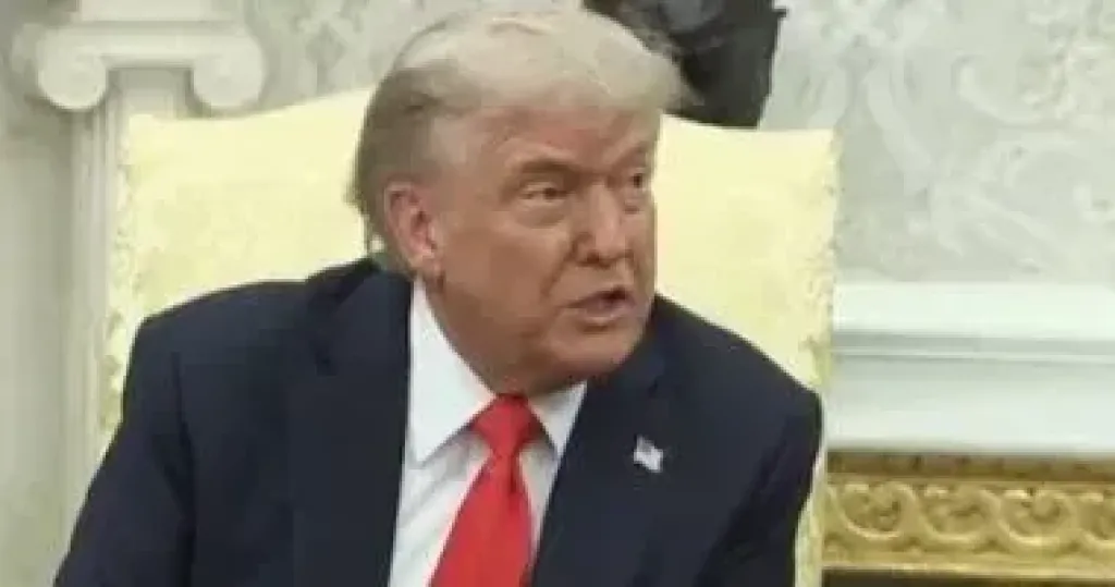 ترامب يعتزم فرض رسوم جمركية جديدة على كولومبيا