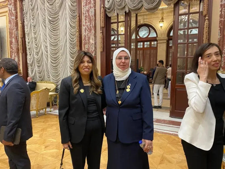أعضاء مجلس الشيوخ يتوافدون على مقر المجلس قبل انطلاق جلسة أداء اليمين وانتخاب الرئيس والوكيلين