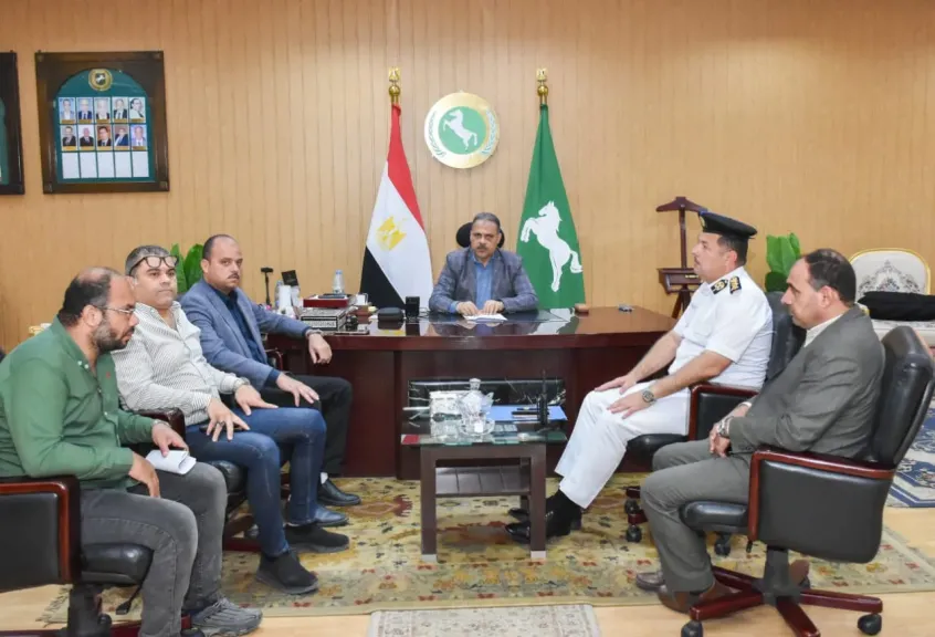 محافظ الشرقيةاجراءات صارمةحيال غيرالملتزمين يتعريفةالركوب الجديدة