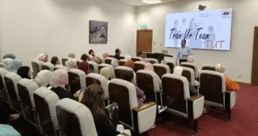 وزارة الصحة تواصل برنامج درّب فريقك لتعزيز مهارات فرق الجودة بالمنشآت الصحية