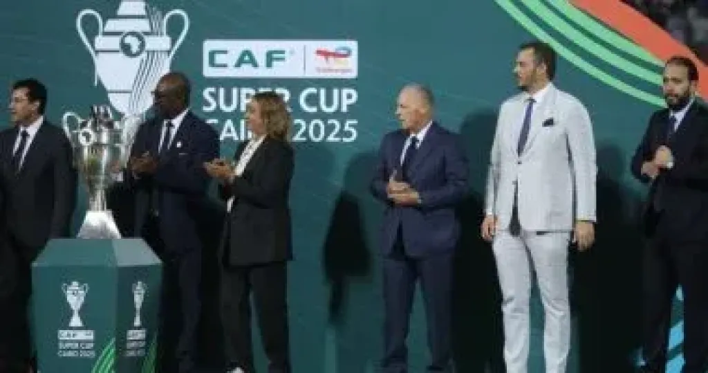 اتحاد الكرة يهنئ نادى بيراميدز بعد التتويج بكأس السوبر الأفريقى