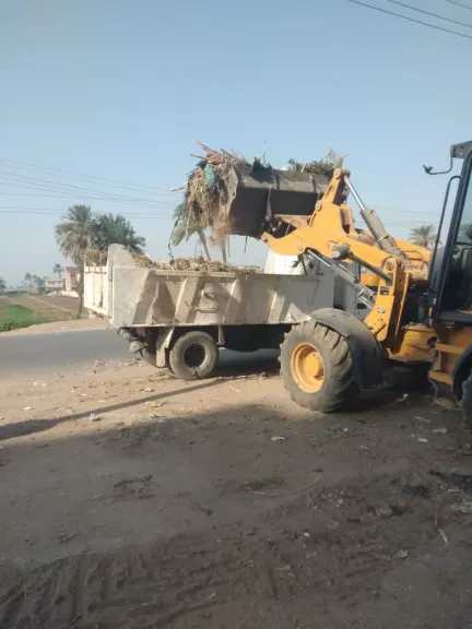 *محافظ أسيوط: مواصلة رفع القمامة والمخلفات خلال حملات نظافة