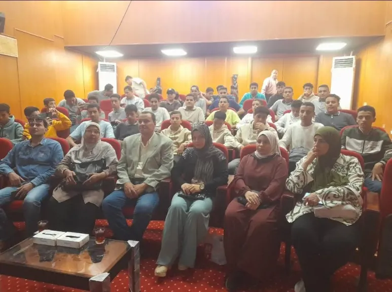 اثارالشرقية:إستمرارتقديم تراثنا نحميه ونحييه بمدرسة الشهيد طيار باوكبير