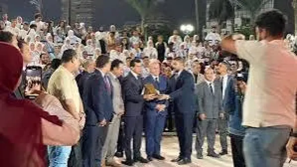 وزير الشباب والرياضة يشهد ختام الموسم الثاني لكيان ” المصريون الشباب”