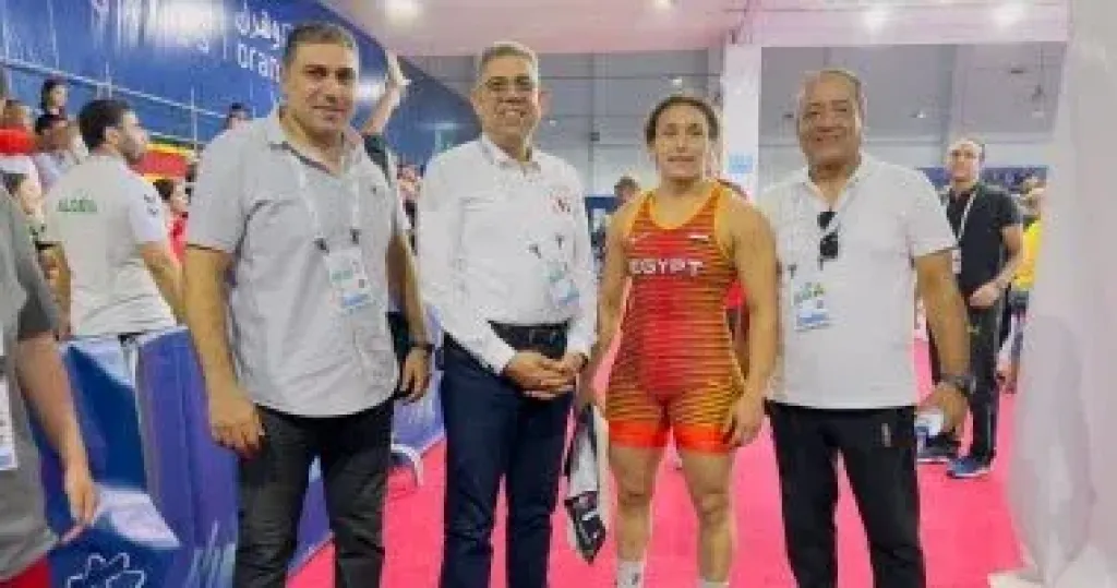 سمر حمزة تحقق المركز الخامس بالدورى العالمى للمصارعة الشاطئية بالإسكندرية