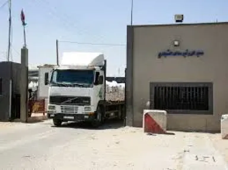 إعلام عبري عن مسئول أمريكى: إسرائيل تعهدت بفتح المعابر لغزة صباح الإثنين