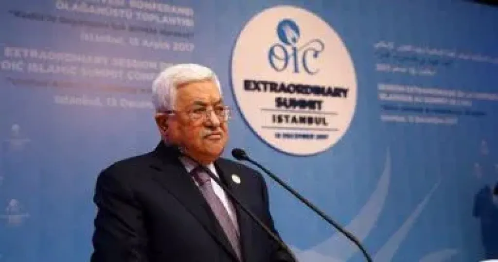أبومازن يؤكد جاهزية مؤسسة دولة فلسطين لتولي مسؤولياتها كاملة في قطاع غزة