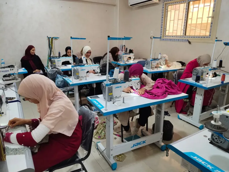 تأهيل 570 سيدة بالشرقية لدعم التمكين الإقتصادي وتحسين معيشتها