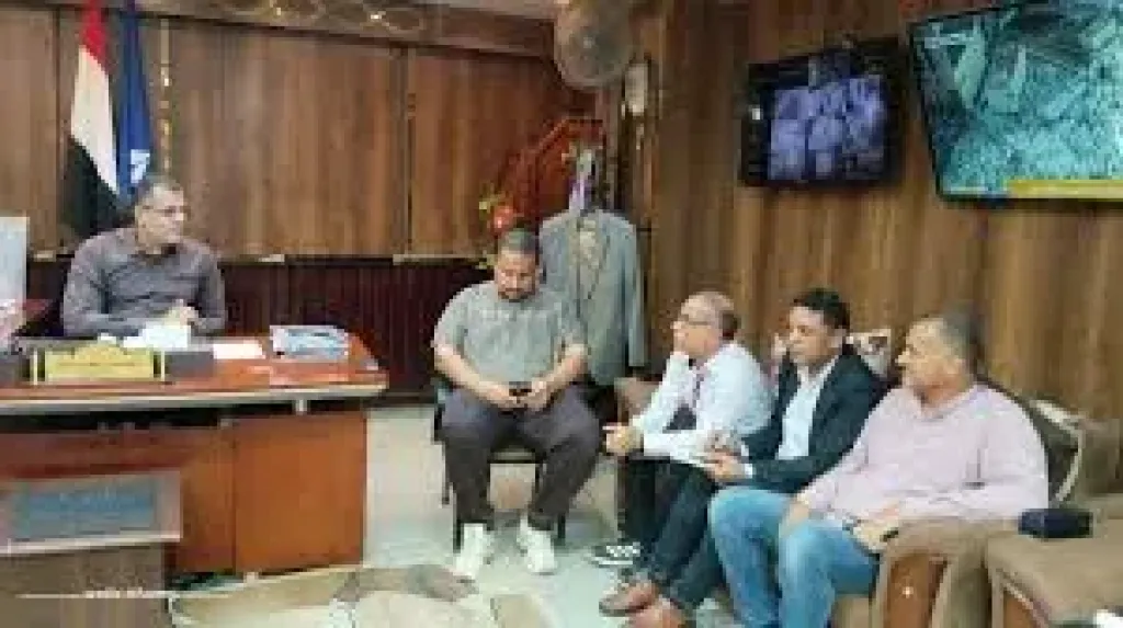 مدير تعليم دمياط يوجه بالاستعداد الجاد لامتحانات شهر أكتوبر