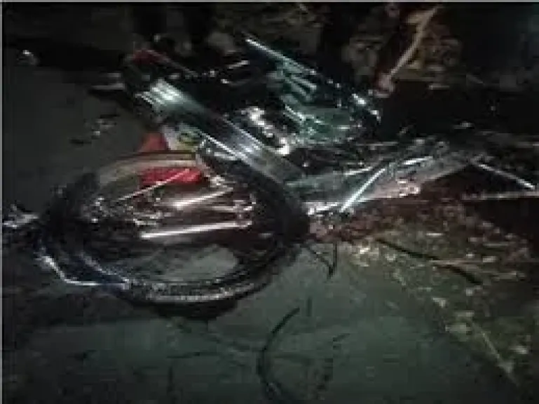مصرع 3 شباب في حادث تسابق دراجات نارية بكفر الشيخ