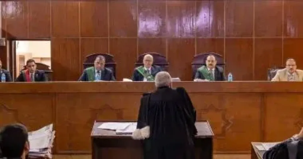 المؤبد وغرامة 100 ألف جنيه لعامل بتهمة الاتجار فى المخدرات بسوهاج