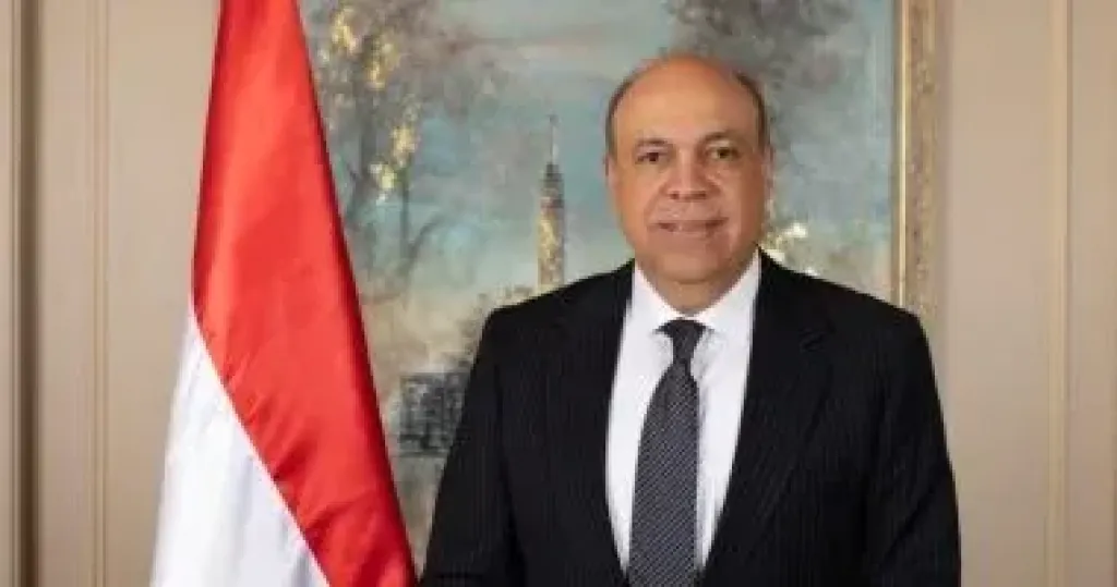 وزير الطيران: تكامل وتعاون داخل المنظومة ورفع كفاءة العاملين