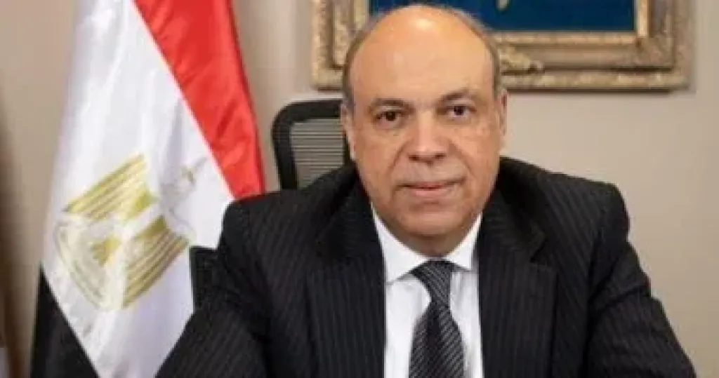 خطة شاملة لتطوير مطار القاهرة وطرح المطارات المصرية أمام الاستثمارات الدولية