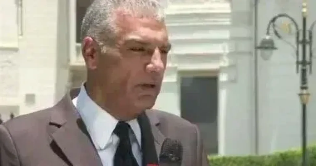 محافظ أسوان يطلق مبادرة ” أنا متعلم مدى الحياة ” لنشر ثقافة التعلم المستمر