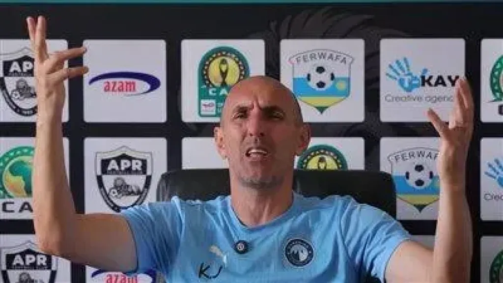 حسام حسن ويورتشيتش ضمن قائمة المرشحين لجائزة أفضل مدرب في إفريقيا لعام 2025