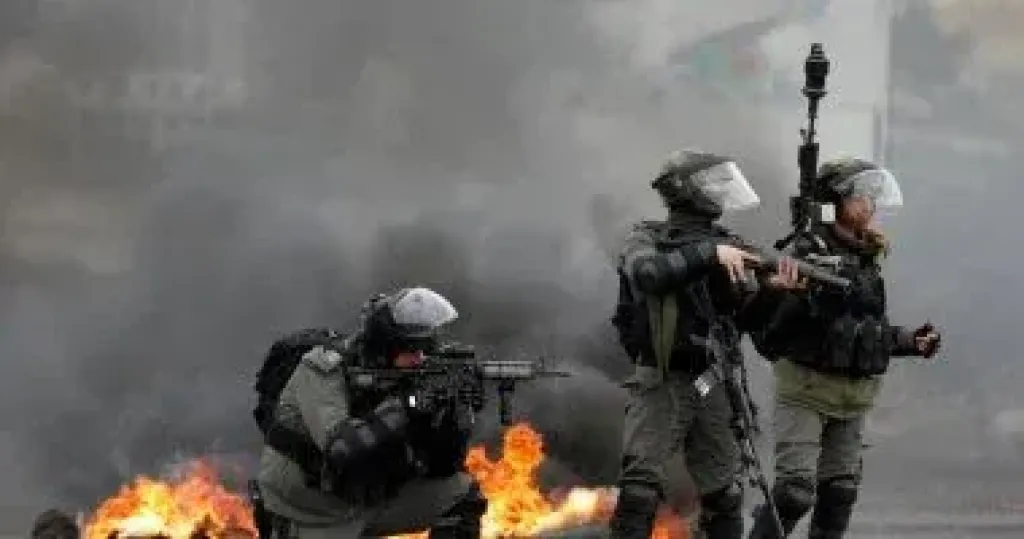 قوات الاحتلال تشدد إجراءاتها العسكرية على حى الشيخ جراح بالقدس