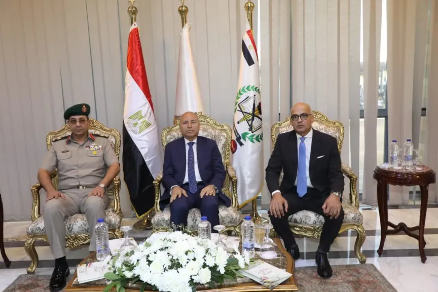 محافظ القاهرة يشهد احتفالية أكتوبر بجامعة عين شمس بالتعاون مع الدفاع الشعبي والعسكري