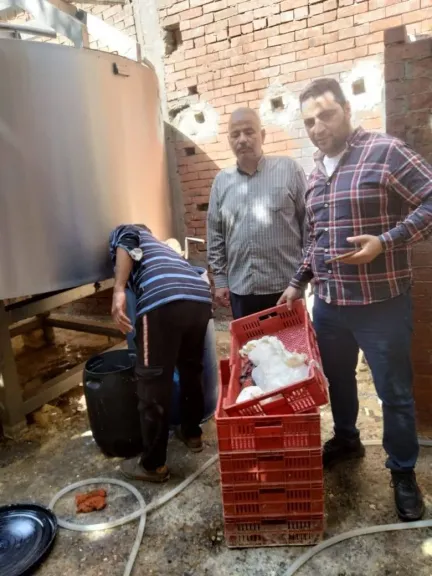محافظ أسيوط: ضبط معمل ألبان غير مرخص بداخله طن لبن غير صالح