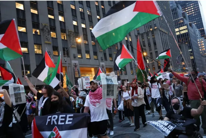 مظاهرة مؤيدة للفلسطينيين بنيويورك