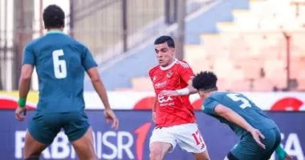 75 دقيقة.. الأهلي 2-1 الاتحاد السكندري.. ونزول طاهر وديانج