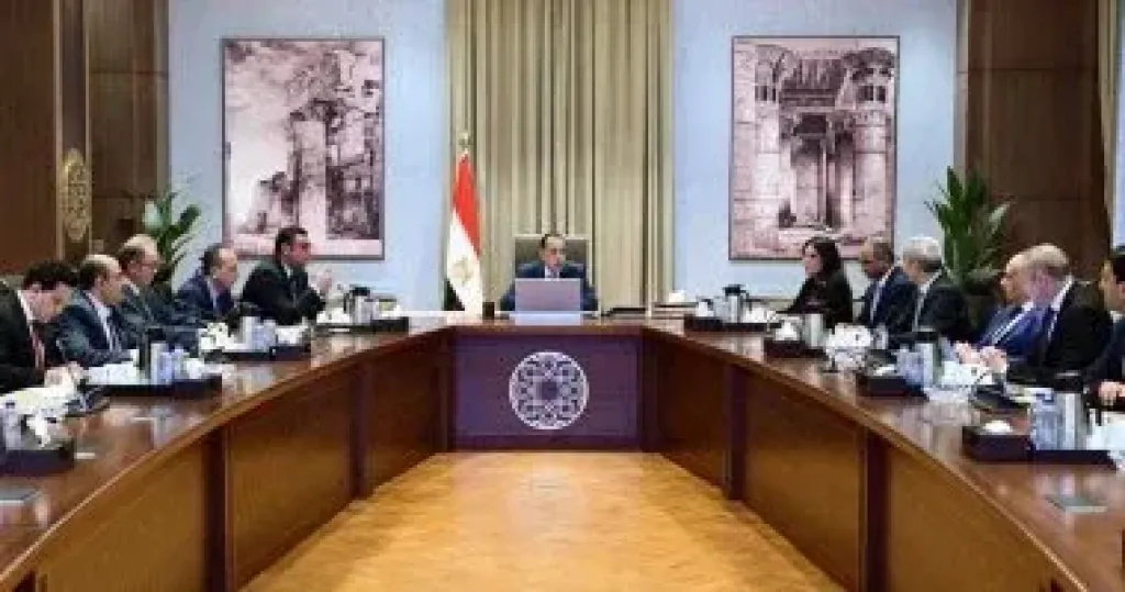 رئيس الوزراء: نستهدف تحلية 5 ملايين متر مكعب يوميًا من مياه البحر خلال 5 سنوات