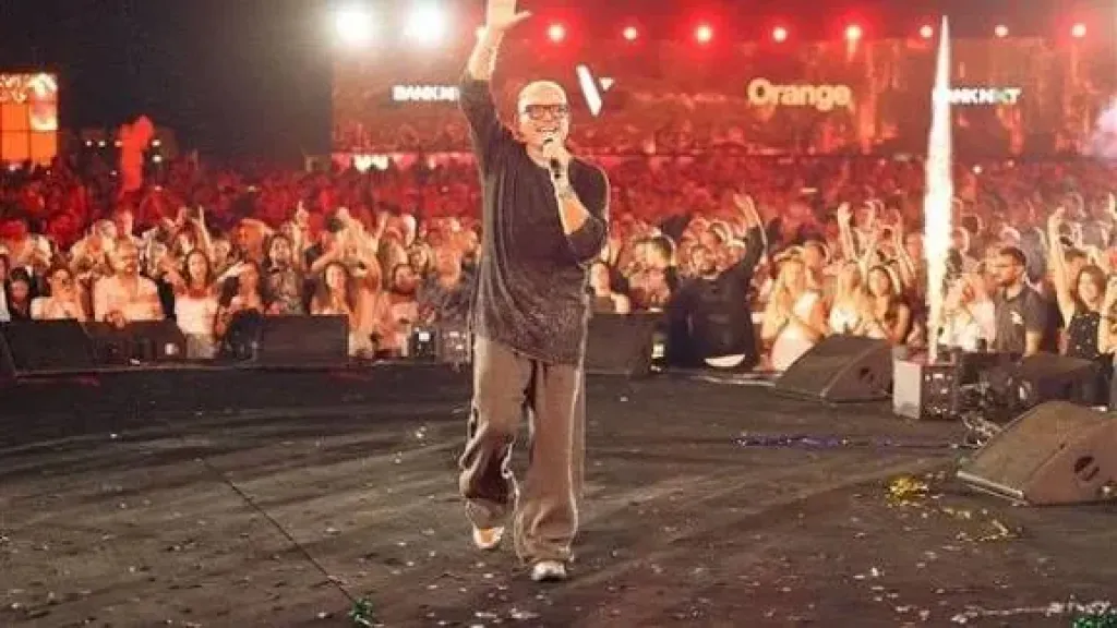 عمرو دياب: لي الشرف أن نجيب ساويرس المصري الوحيد اللي حضر فوزي بأول music awards