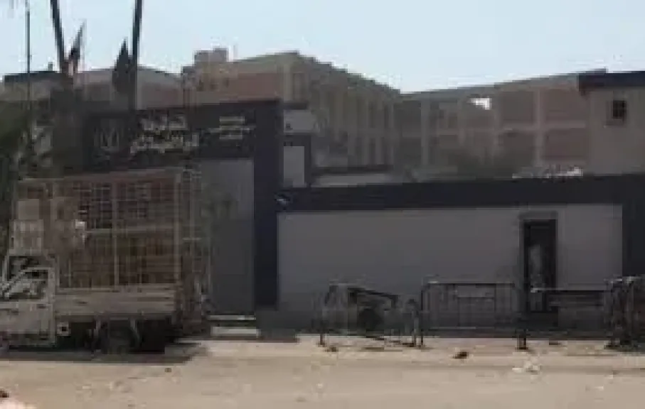 جريمة مأساوية في شبرا الخيمة.. زوج يقتل زوجته طعنًا بسلاح أبيض إثر خلافات أسرية