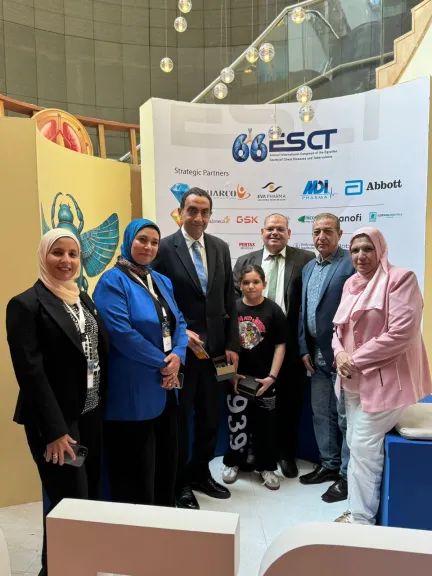 الجمعية المصرية للأمراض الصدرية تكرم د محمد عيد الضبع مدير مستشفي صدر... الجمعية المصرية للأمراض الصدرية تكرم د محمد عيد الضبع مدير مستشفي صدر العباسية