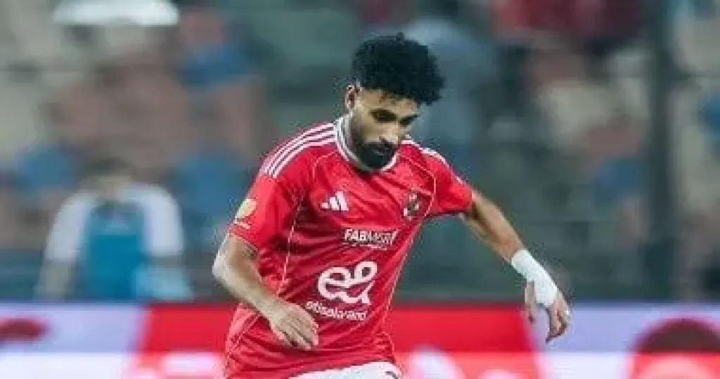 إيقاف كوكا ومروان عطية يزيد متاعب الأهلى أمام بتروجت فى الدوري إيقاف كوكا ومروان عطية يزيد متاعب الأهلى أمام بتروجت فى الدوري