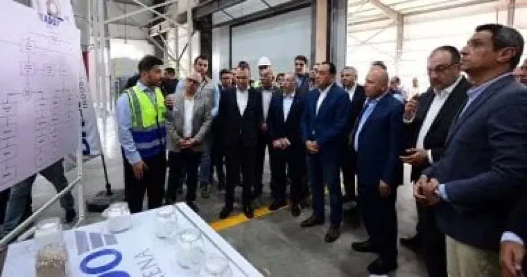 رئيس الوزراء يفتتح مصنع أدو مينا لصناعة مواد البناء بمنطقة السخنة الصناعية رئيس الوزراء يفتتح مصنع أدو مينا لصناعة مواد البناء بمنطقة السخنة الصناعية