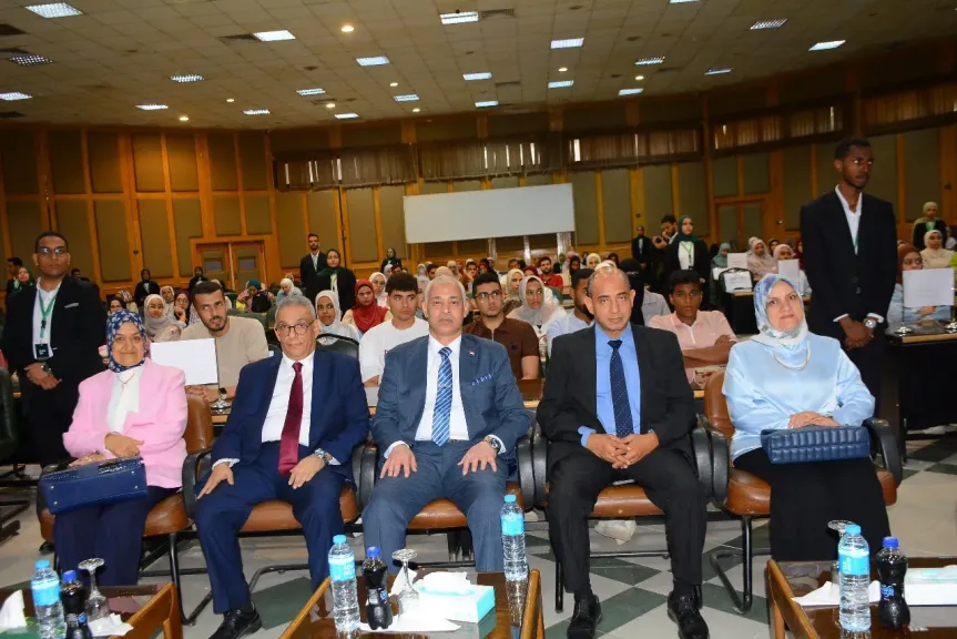 جامعة أسيوط تشهد انطلاق المؤتمر الافتتاحي للموسم التاسع لنموذج محاكاة جامعة أسيوط تشهد انطلاق المؤتمر الافتتاحي للموسم التاسع لنموذج محاكاة