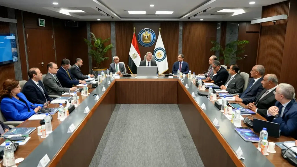 وزير البترول يترأس اجتماع أعضاء اللجنة العليا لمؤتمر ومعرض إيجبس 2026 وزير البترول يترأس اجتماع أعضاء اللجنة العليا لمؤتمر ومعرض إيجبس 2026