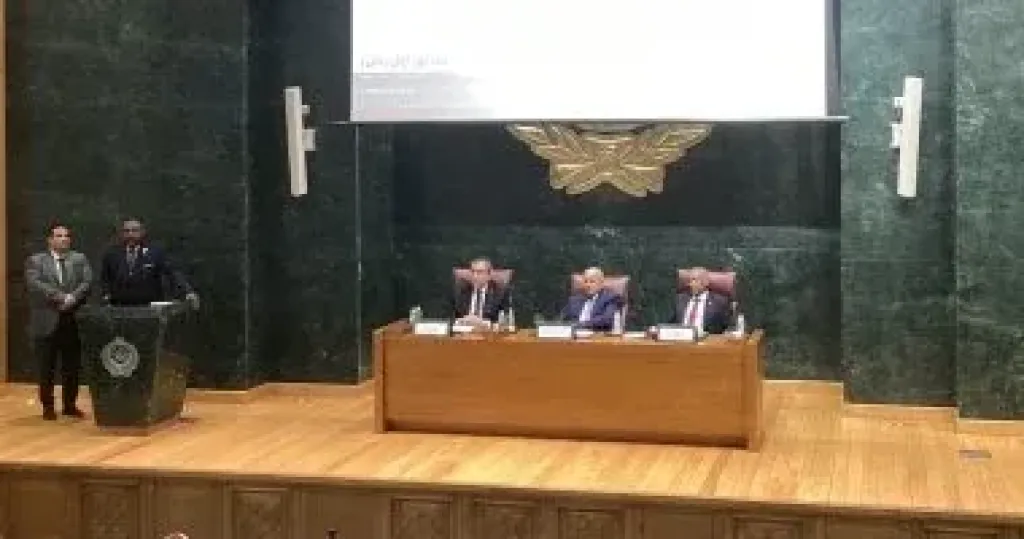 الجامعة العربية تكرم المشاركين في مبادرة إسناد السودانيين المتأثرين بالحرب الجامعة العربية تكرم المشاركين في مبادرة إسناد السودانيين المتأثرين بالحرب