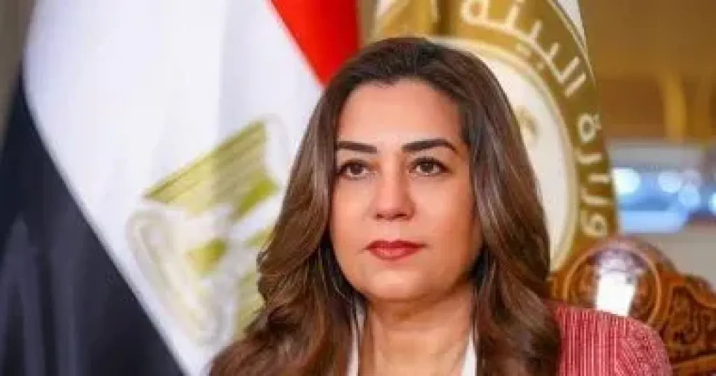 وزارة البيئة تشكل لجنة تفتيش عاجلة لفحص انبعاثات محطة خلط خرسانة وزارة البيئة تشكل لجنة تفتيش عاجلة لفحص انبعاثات محطة خلط خرسانة