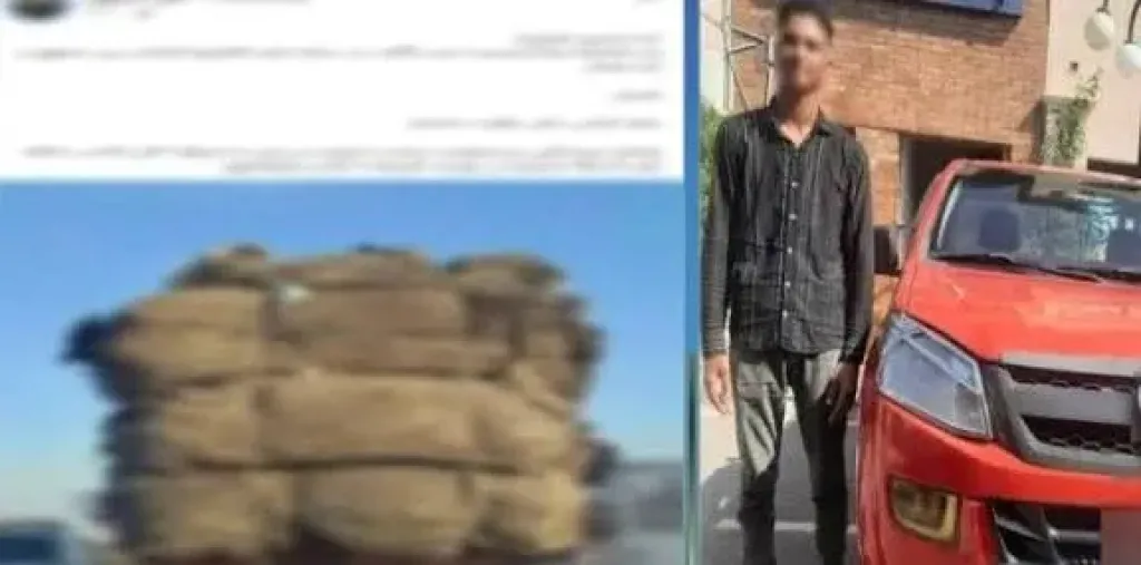 ضبط سائق سيارة ربع نقل بحمولة زائدة بعد تداول صورته فى البحيرة ضبط سائق سيارة ربع نقل بحمولة زائدة بعد تداول صورته فى البحيرة