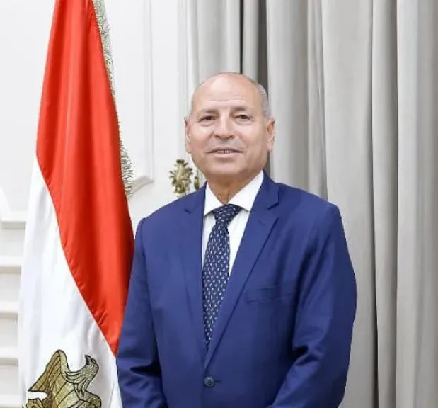 محافظ القاهرة يوجّه مديرية  التربية والتعليم بتخصيص جزء من الاذاعة المدرسية... محافظ القاهرة يوجّه مديرية  التربية والتعليم بتخصيص جزء من الاذاعة المدرسية لتعريف الطلاب  بالمتحف المصرى الكبير .