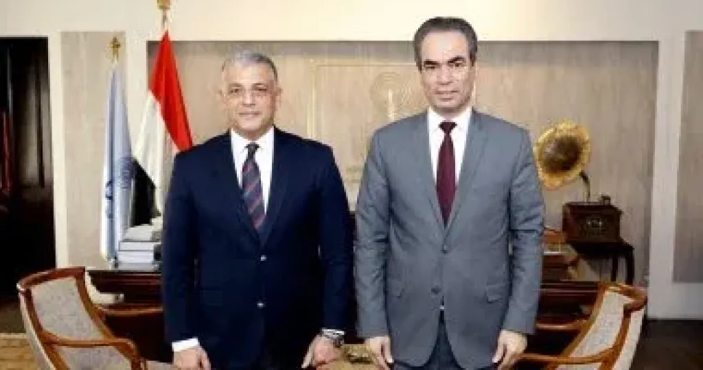 محافظ الإسماعيلية يلتقي برئيس الوطنية للإعلام لتعزيز سبل التعاون المشترك محافظ الإسماعيلية يلتقي برئيس الوطنية للإعلام لتعزيز سبل التعاون المشترك