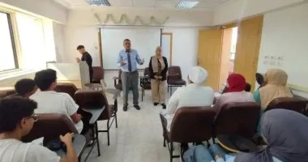 مياه الأقصر تعقد ندوة توعوية بالجامعة حول أهمية الحفاظ على مياه الشرب مياه الأقصر تعقد ندوة توعوية بالجامعة حول أهمية الحفاظ على مياه الشرب