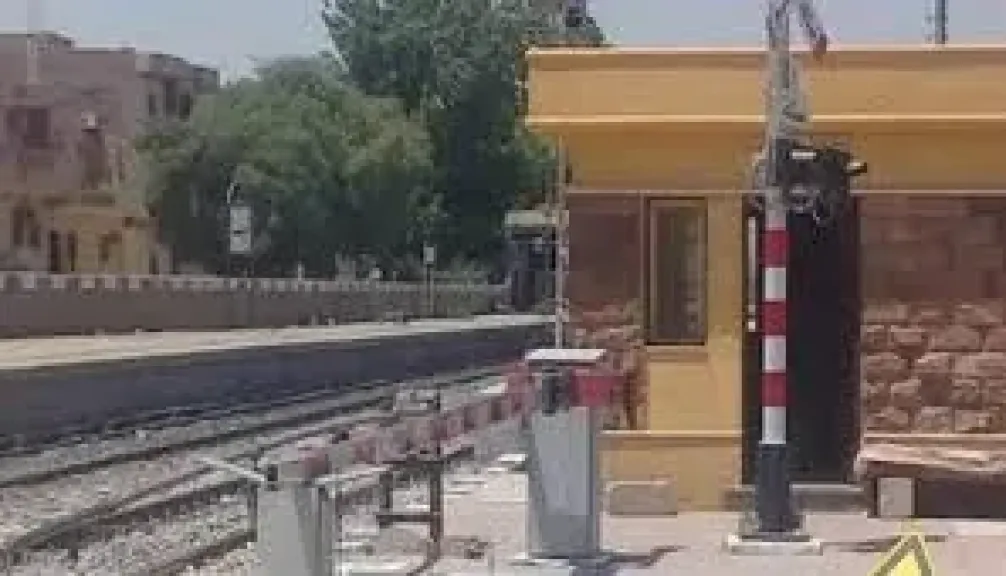 غلق مزلقان الطارف بنجع حمادي في قنا غدا غلق مزلقان الطارف بنجع حمادي في قنا غدا